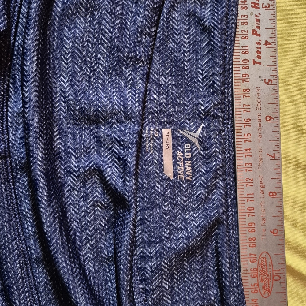 Old Navy Active Blue Chevron Performance Top